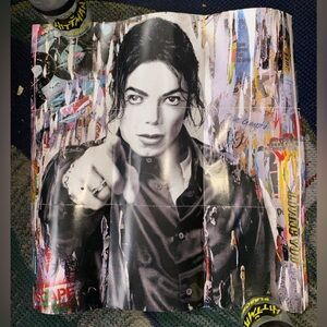 Artist: The artwork is by the street artist Mr. Brainwash (Thierry Guetta